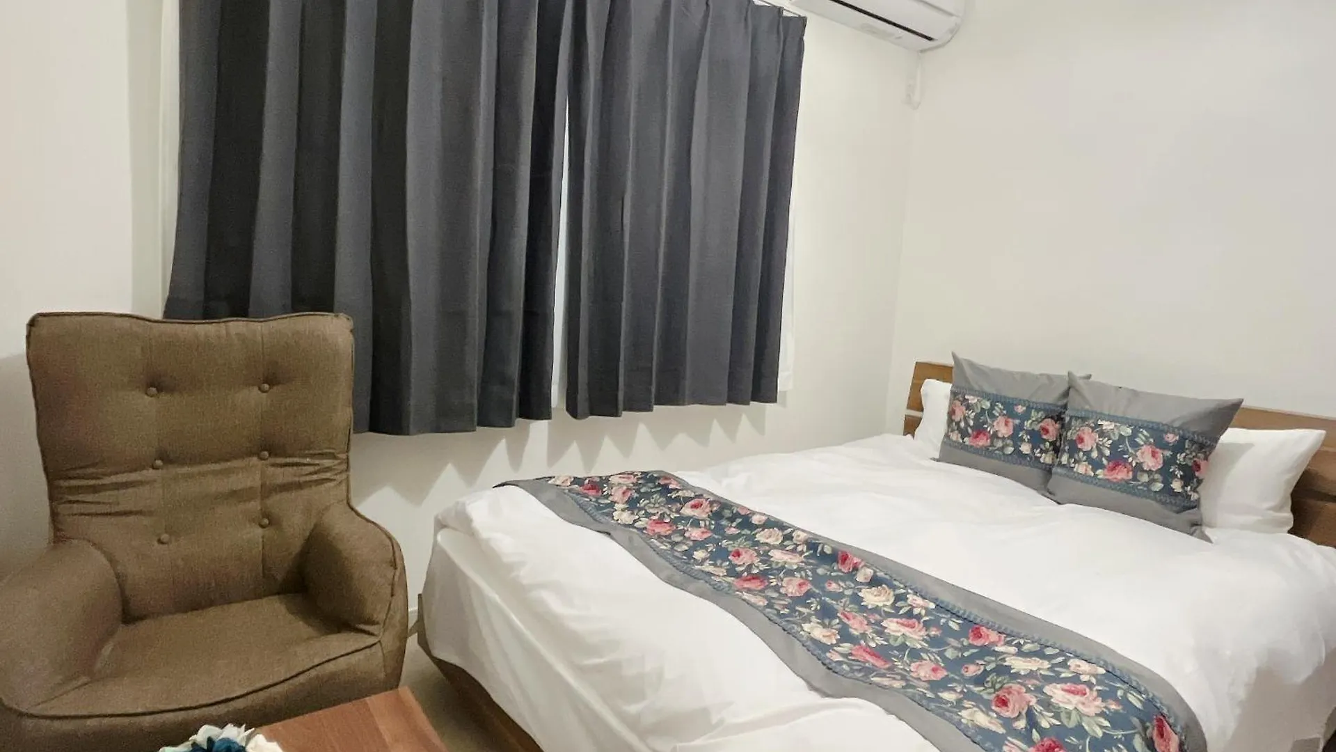 Апартаменты 67, Nogata, Entire House For Rent Токио Япония