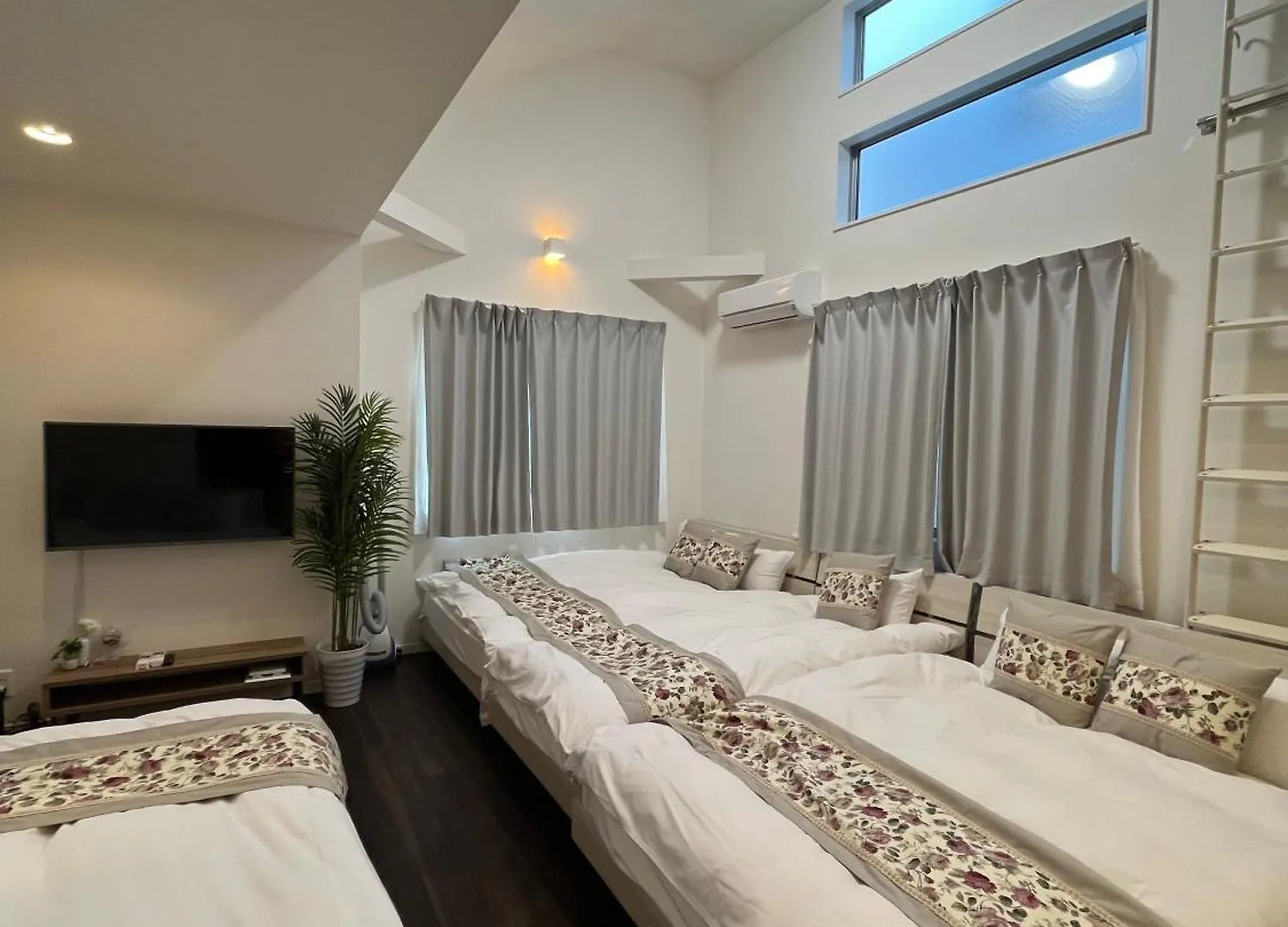 67, Nogata, Entire House For Rent Apartment Tokyo